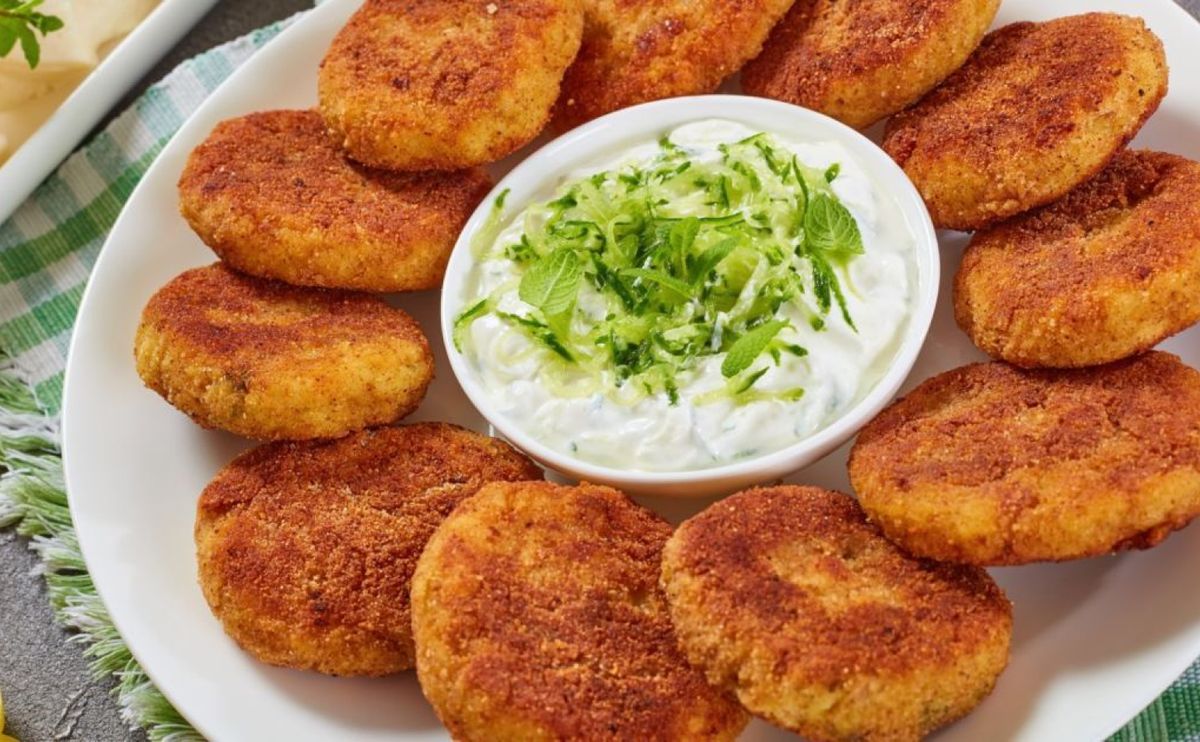 Рисові котлети без м'яса на сковороді. Рецепт дня