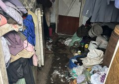 У пʼяної матері на Волині вилучили п'ятьох дітей, немовля у лікарні