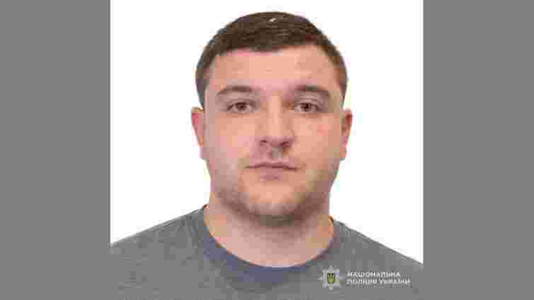 Львівська поліція оголосила в розшук підозрюваного у розстрілі буса ТЦК