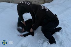 СБУ затримала агентів ГРУ, які розвідували наслідки удару «Орєшніком» по Львову