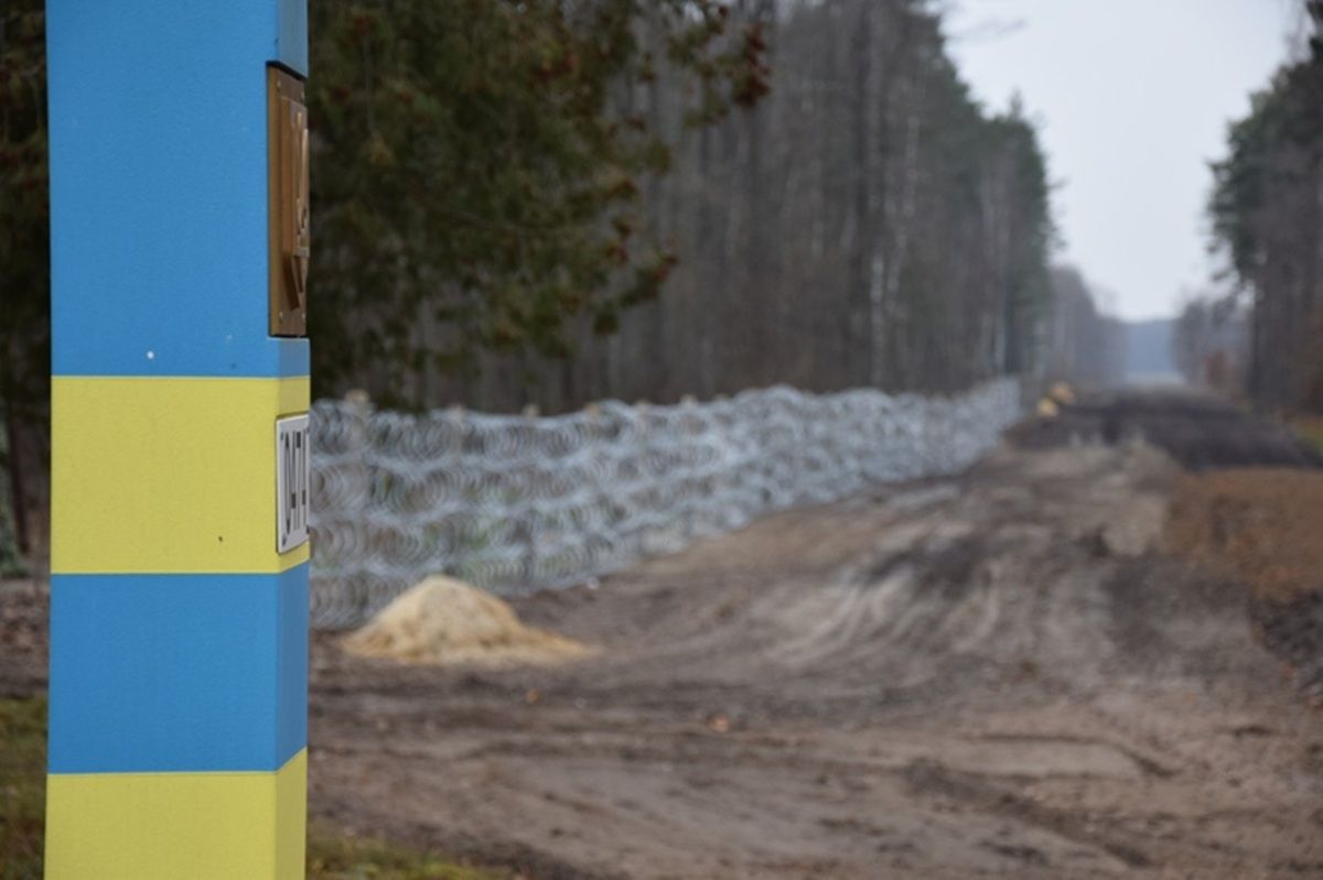 Під час війни понад 121 тис. українських чоловіків виїхали до Польщі з Білорусі