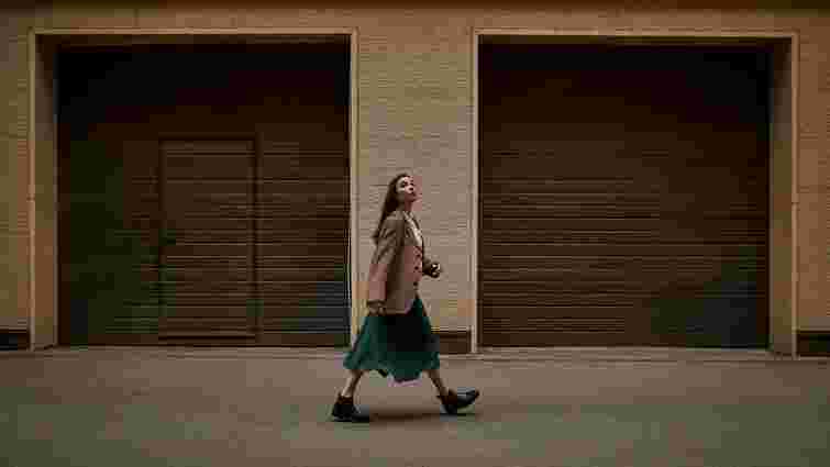 Що це означає і як правильно писати: «мимохіть» чи «мимохідь»