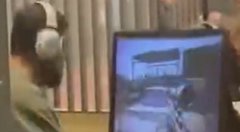 Через знеструмлення у Києві військовий грав на власному комп'ютері в МакДональдз