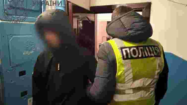 У Франківську 14-річні підлітки жорстоко побили безпритульного і зняли це на відео