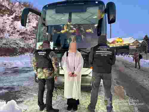 На кордоні з Польщею затримали завербовану для сексуального рабства лучанку