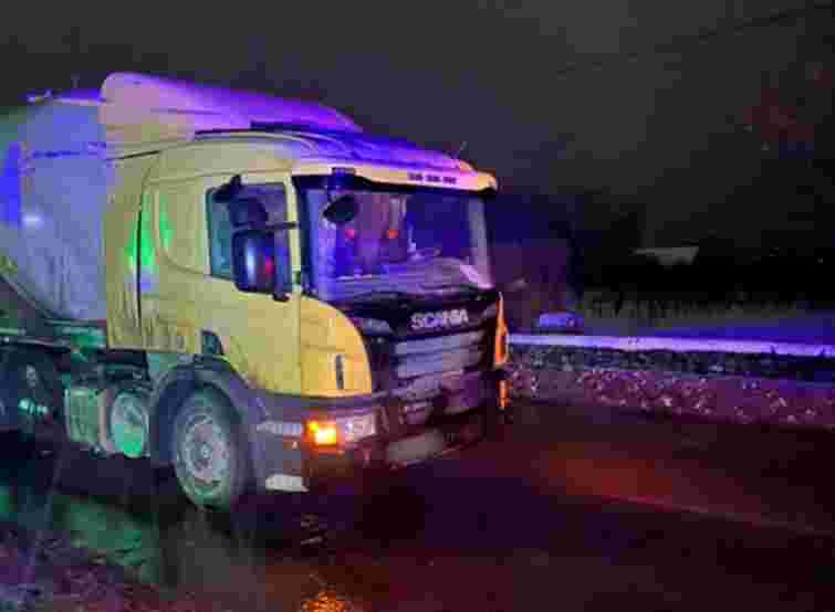 Фура переїхала на смерть літню жінку на Буковині