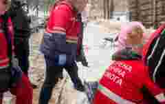 16-річний підліток постраждав через падіння льоду з даху в центрі Львова