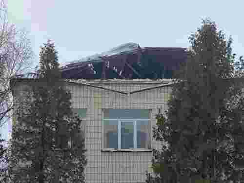 У Бережанах  під вагою снігу обвалився дах ліцею