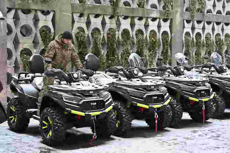 Львів передав військовим техніку майже на 9 млн грн