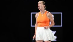 Еліна Світоліна не змогла вийти у фінал Australian Open-2026, поступившись першій ракетці світу