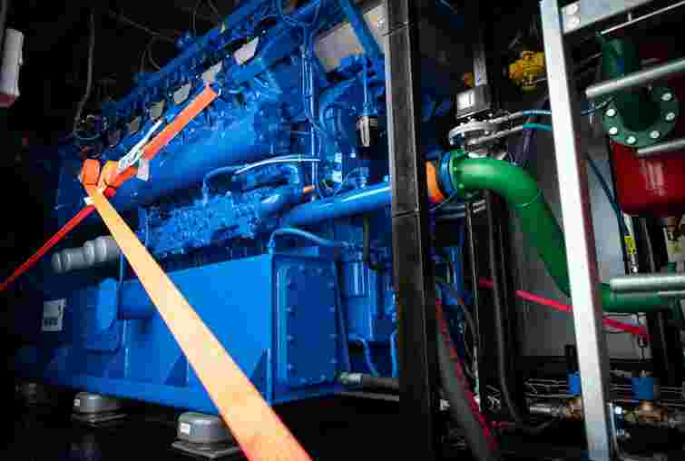 Німеччина передала Києву установки, які забезпечать 86 тис. киян теплом і світлом 