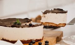 Торт «Капучино», який не треба пекти. Рецепт дня