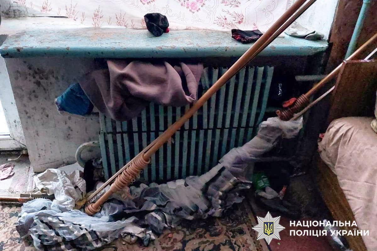 Помешкання, в якому перебували діти (фото поліції)