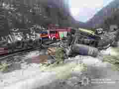 Двоє людей загинули в автотрощі на Абранському перевалі Закарпаття