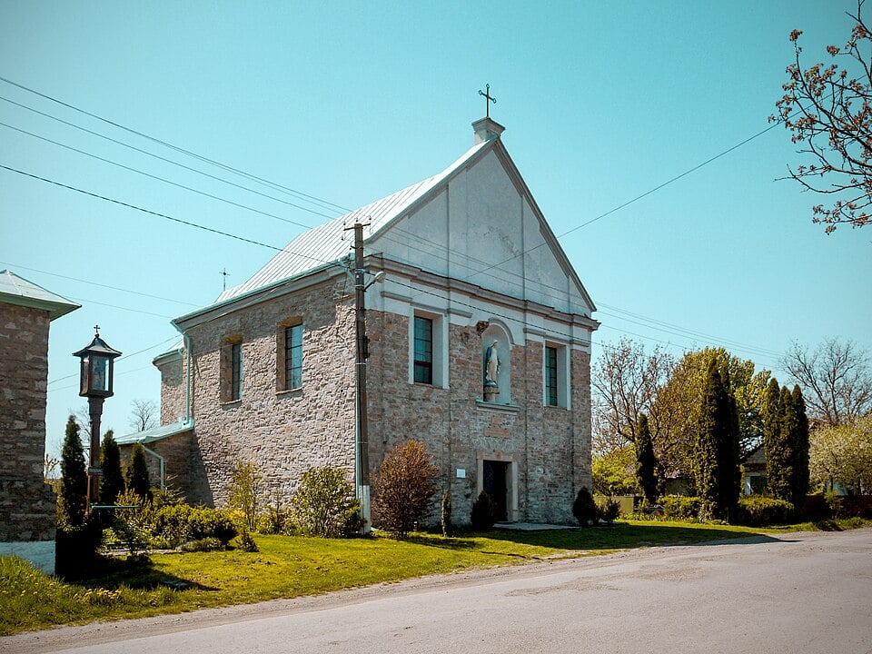 Костел (фото з Вікіпедії)