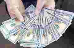 Львів’янка за 3 тис. доларів намагалася вирішити оформлення інвалідності для чоловіка