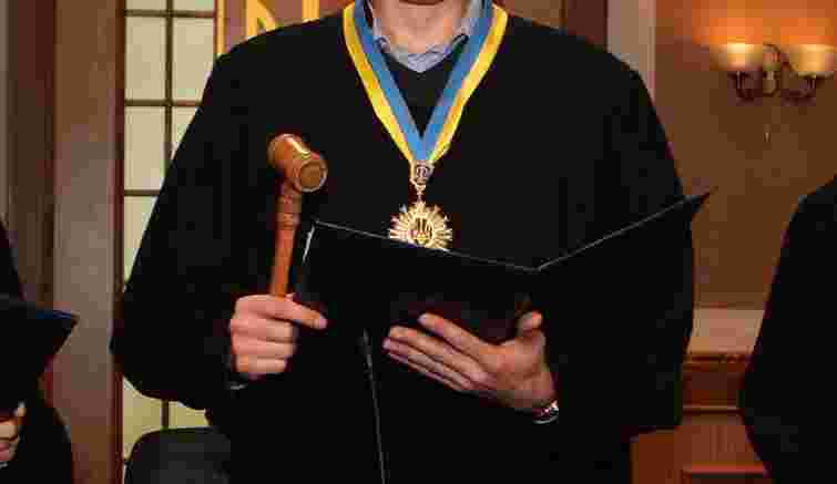 Співробітника ФСБ засудили за вербування курсантки військового вишу на Львівщині