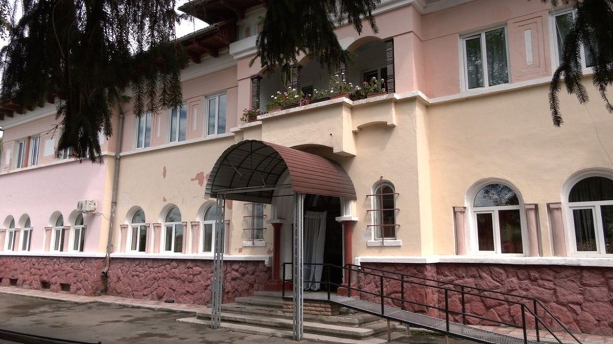 Медсестру підозрюють у смерті 9-річної дитини в будинку-інтернаті на Буковині