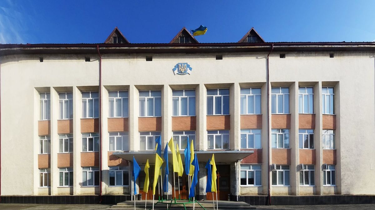 Депутата міськради на Закарпатті підозрюють у самовільному захопленні землі