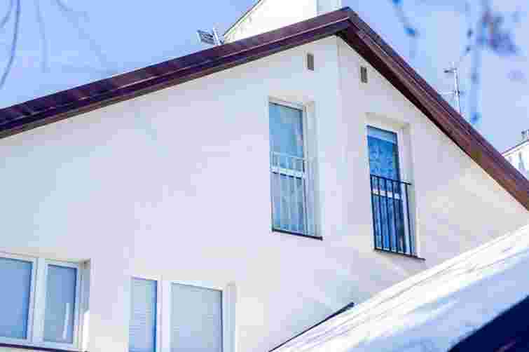 18-річна українка потрапила в ДТП на поліцейському авто після порятунку зі заручниць у Варшаві