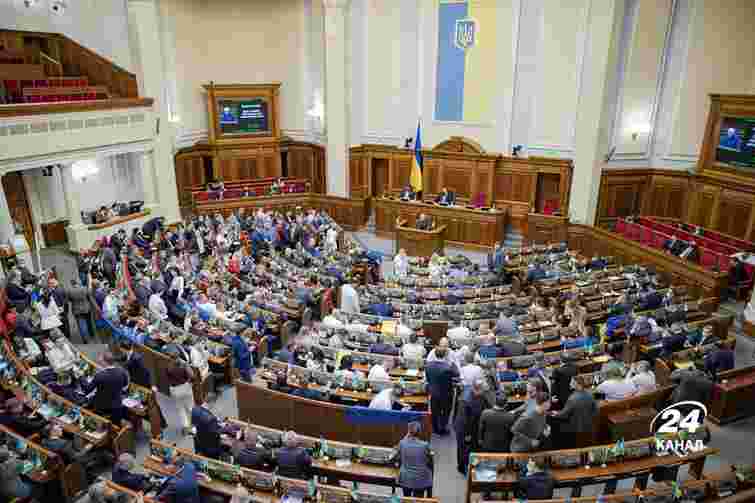 42% українців не хочуть бачити нинішніх чиновників при владі після війни