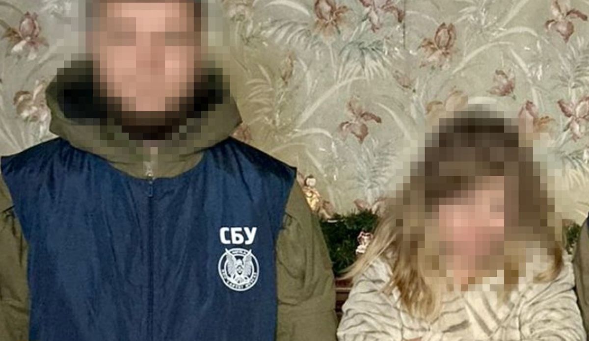 У Харкові СБУ затримала викладачку іноземної мови за допомогу росіянам обстрілювати місто
