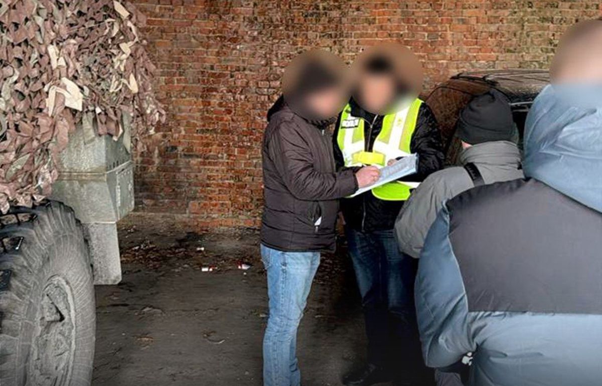 Командир військової частини на Буковині вимагав 300 тис. грн відкату за підписаний контракт