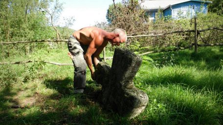 «Памʼять не має національності»