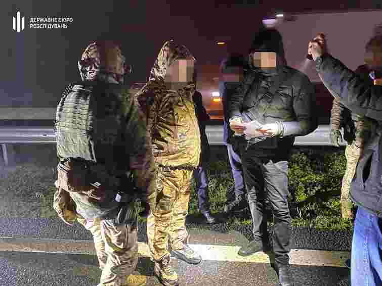На Дніпропетровщині ДБР викрило військового на організації дезертирства бійців
