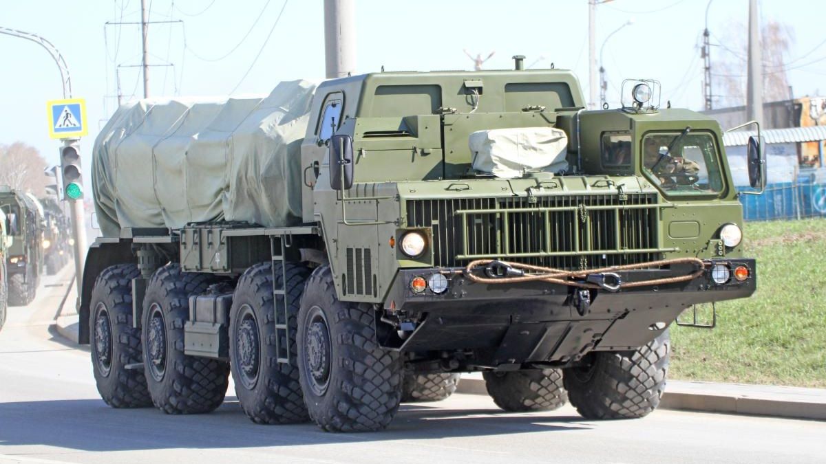 Військові атакували базу дронів «Ахмата» та логістичний хаб росіян