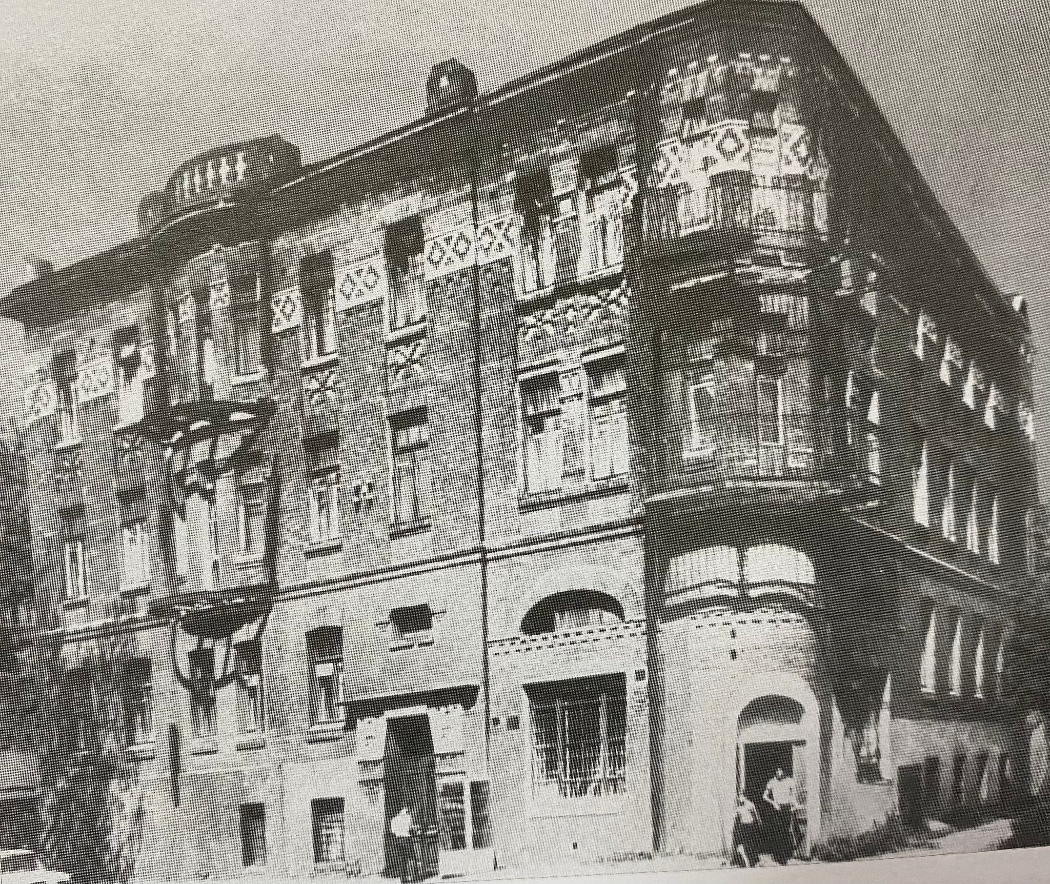 Прибутковий будинок Корха у Харкові, 1914 (фото Державної наукової архітектурно-будівельної бібліотеки)