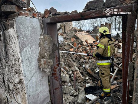 На Львівщині внаслідок масованої атаки РФ  постраждали обʼєкти енергетичної інфраструктури