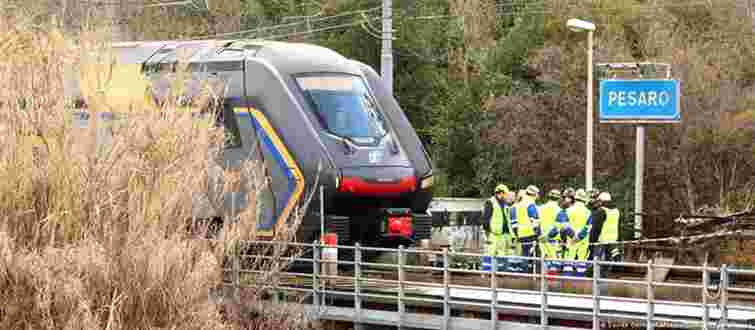 Влада Італії повідомила про диверсії на залізниці на початку Олімпіади
