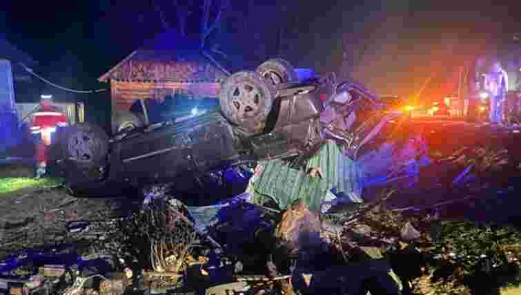 На Буковині внаслідок перекидання позашляховика Jeep загинув водій