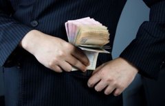 Директор підприємства привласнив майже 900 тис. грн під час ремонту гуртожитку у Дрогобичі 