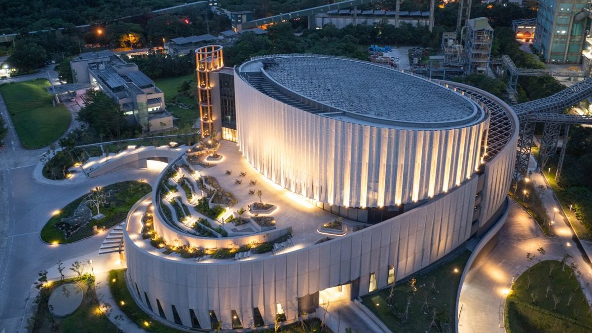 Справжній ботанічний сад: на Тайвані збудували незвичний сміттєпереробний завод