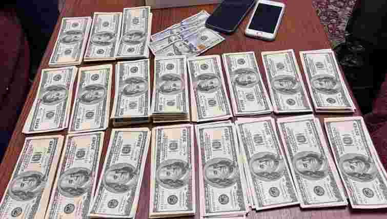 Жителю Тернопільщини присудили 500 тис. грн штрафу за шахрайство з ухилянтами