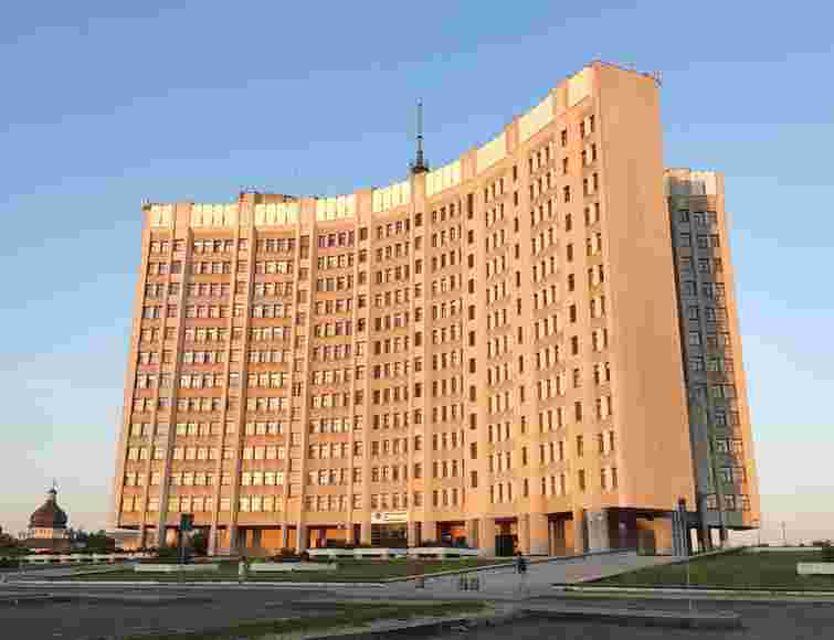 Львівська податкова замовила обслуговування офісів за майже 10 млн грн