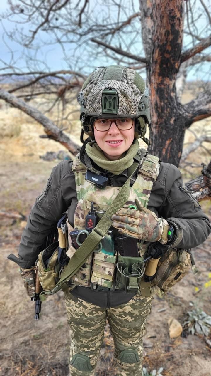 Поетеса збиралася до війська ще до повномасштабного вторгнення. Фото надала Єлизавета