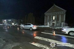 Пенсіонерка загинула внаслідок наїзду автомобіля Hyundai на Хмельниччині