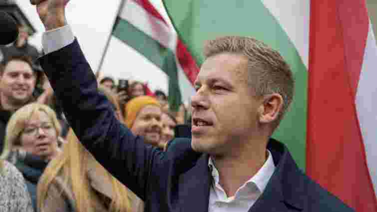 Лідер опозиційної партії Угорщини заявив про шантаж інтимними відео