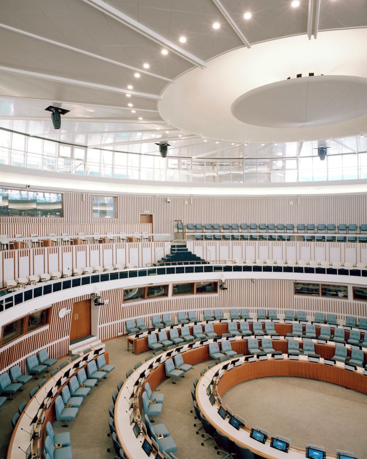 Фото Luca Sola, Rory Gardiner