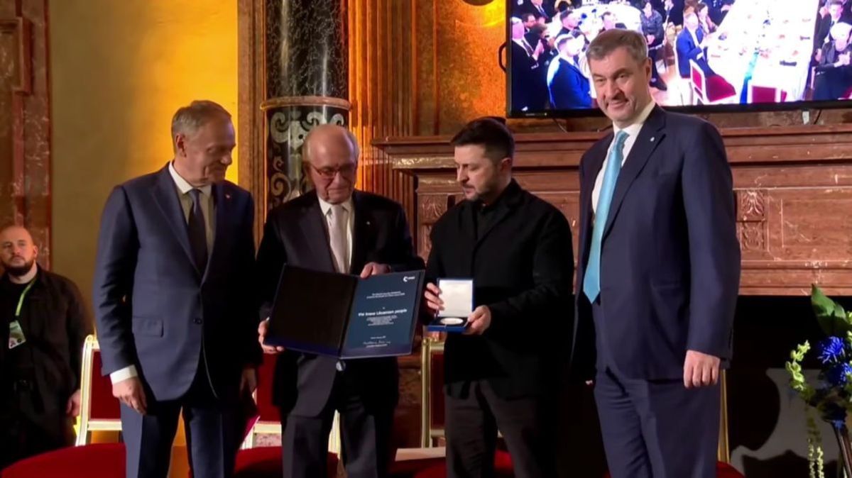 Український народ отримав премію Евальда фон Клейста