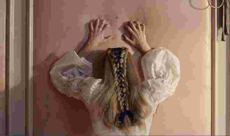 «Буремний перевал»: яким є роман Емілі Бронте у кіно