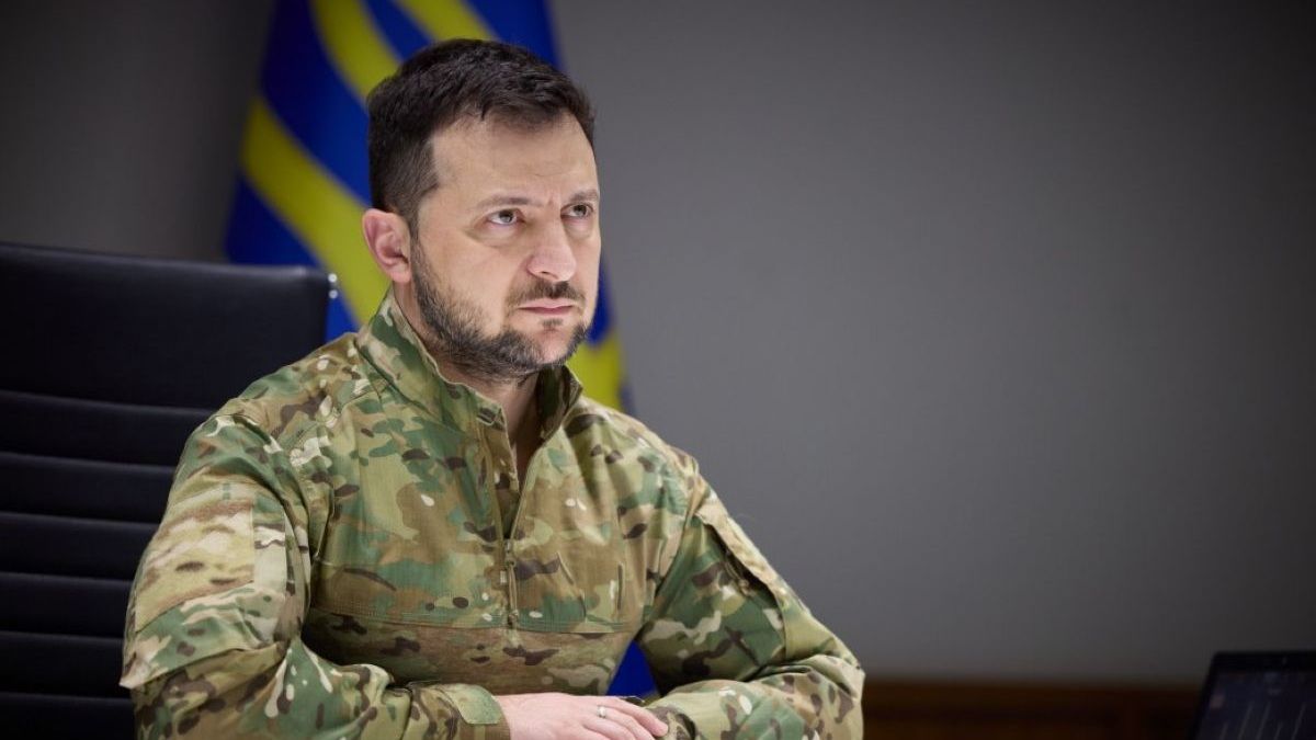 Володимир Зеленський заявив, що 90% українців проти виборів під час війни