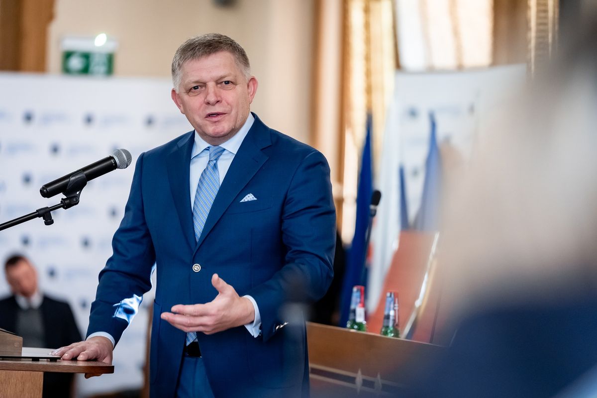 Фіцо звинуватив Україну в затримці відновлення нафтопроводу «Дружба»