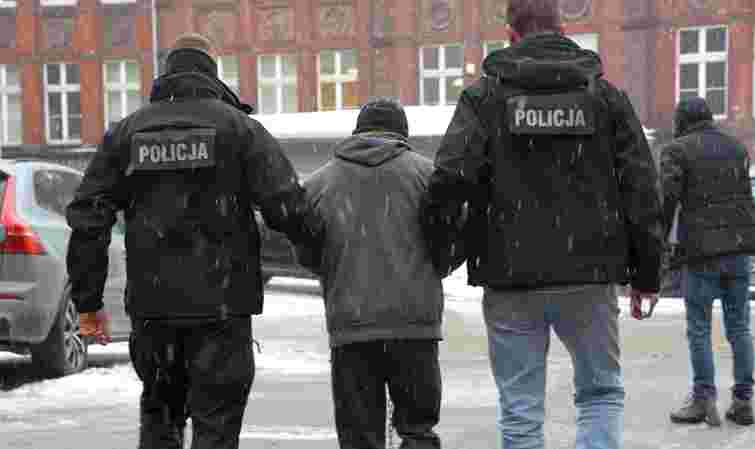 У Польщі затримали трьох українців за підозрою у вбивстві 24-річної жінки