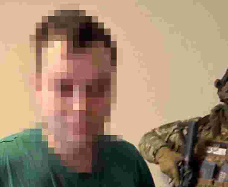 У Києві затримали 47-річного дезертира за підрив фургону біля об'єкта СБУ