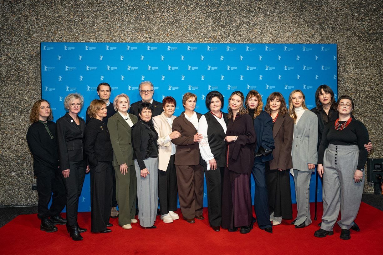 Героїні фільму та знімальна група на Берлінале