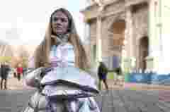 Табличку України на церемонії відкриття Олімпіади-2026 несла росіянка